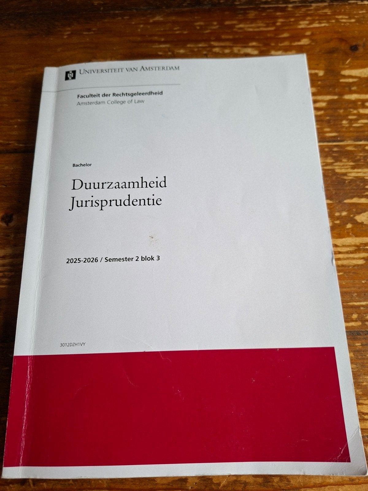Arrestenbundel Duurzaamheid jurisprudentie UvA gemarkeerd, Ophalen of Verzenden, Alpha, Gelezen, WO
