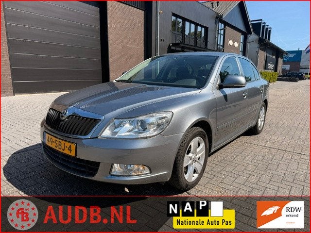 Skoda Octavia 1.4 TSI Greentech Elegance| AIRCO| SPORT VLG.|, Auto's, Skoda, Voorwielaandrijving, Euro 5, Gebruikt, 1225 kg