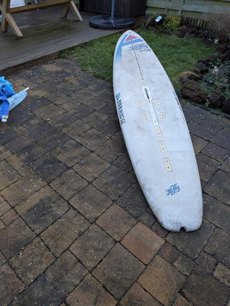 Hifly 300cs beginner compleet uit 1984, Watersport en Boten, Windsurfen, Ophalen, Gebruikt, Plank, 5 tot 7 m²