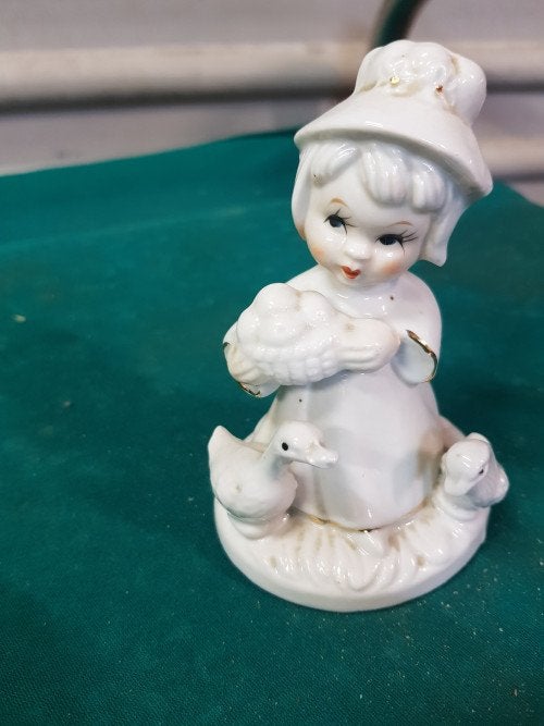 beeld meisje met ganzen, Ophalen of Verzenden