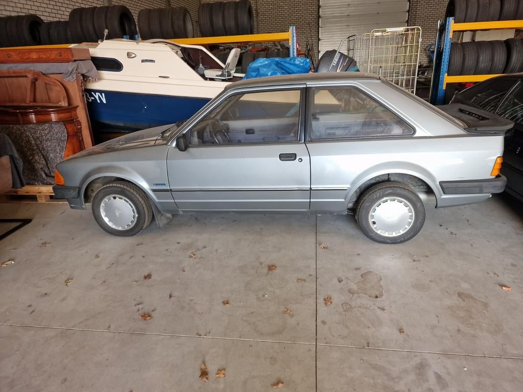 Ford escort mk3 1983, Ophalen of Verzenden