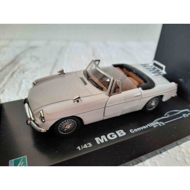 MGB Cabrio 1:43 Cararama, metaal, Ophalen of Verzenden, Nieuw, Auto, Overige merken