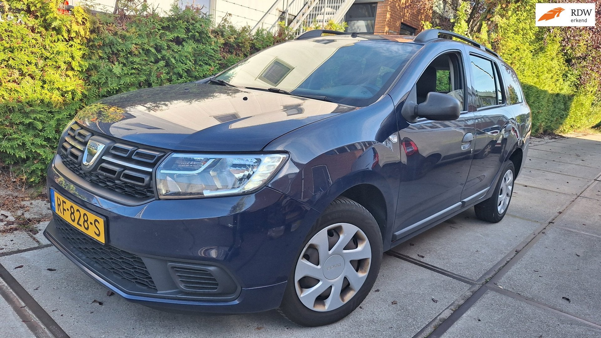 Dacia Logan MCV 0.9 TCe Ambiance, Auto's, Voorwielaandrijving, 898 cc, Stof, Gebruikt