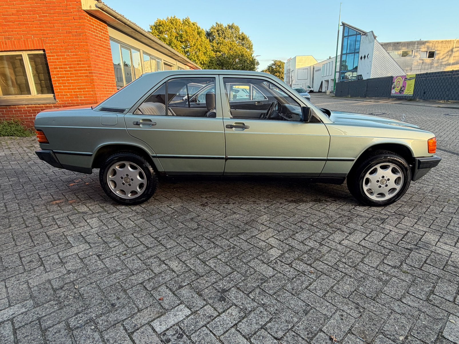 Mercedes Benz 190E 2.0 W201 Oldtimer belastingvrij, foto 6