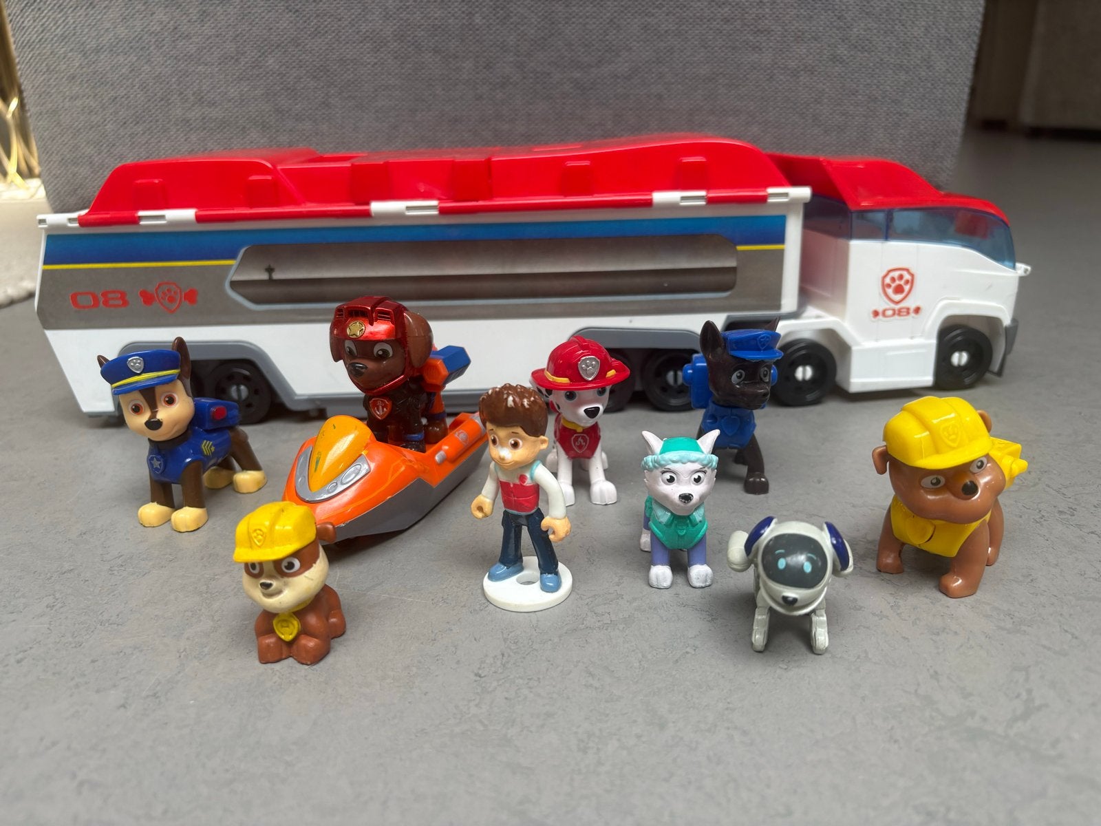 Paw Patrol Patroller met 9 figuren en boot, Ophalen of Verzenden, Zo goed als nieuw