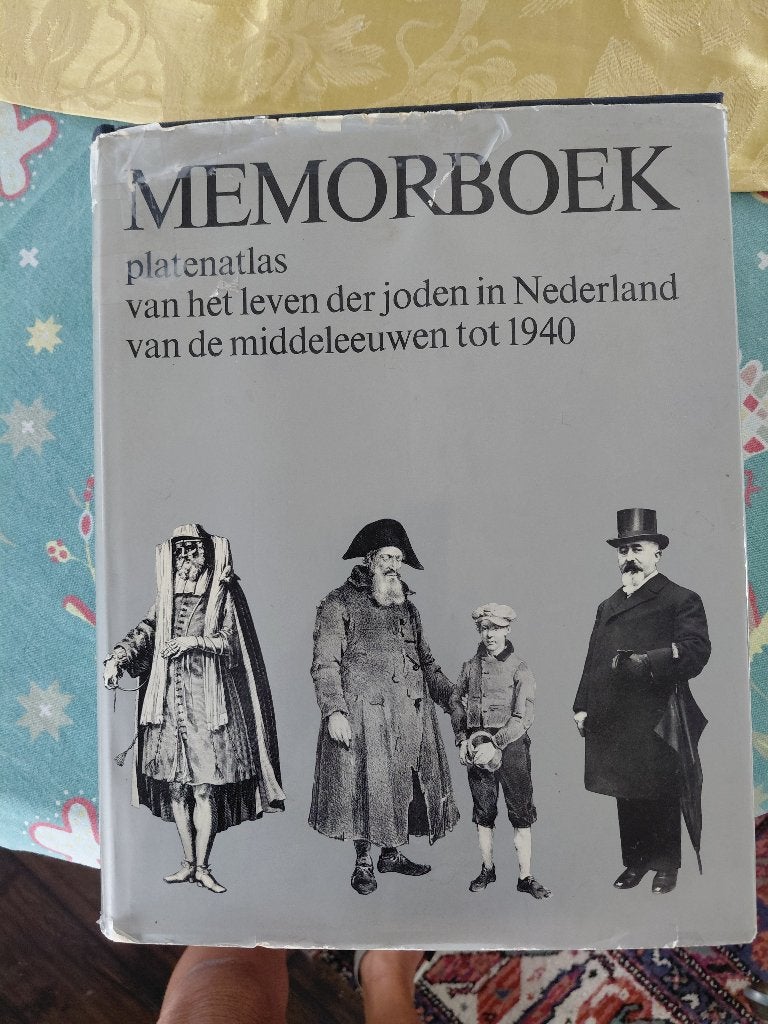 Memorboek- platenatlas joden in Nederland, Jodendom, Diverse auteurs, Ophalen, Gelezen