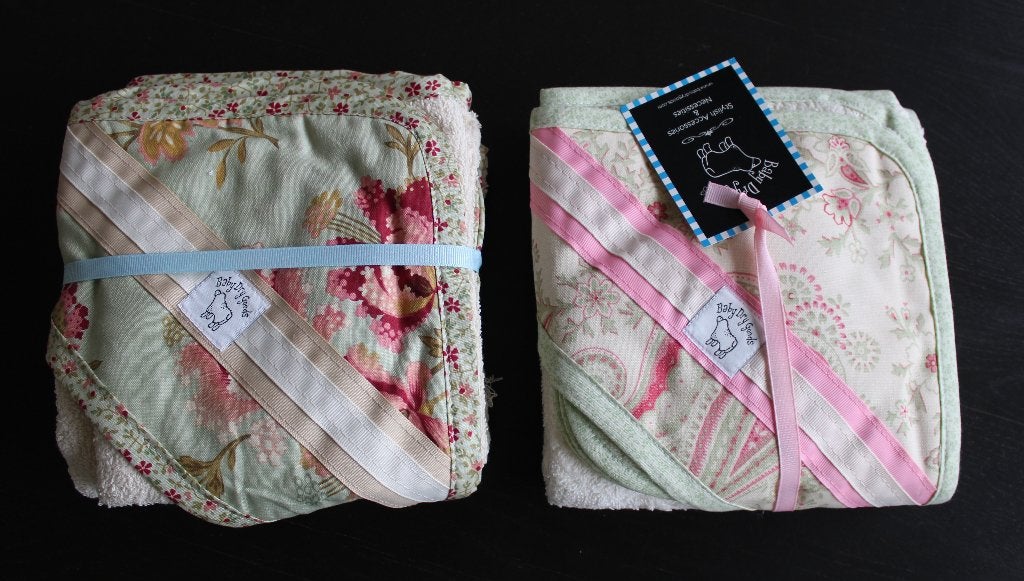 Set badcape en 2 wasdoekjes van Baby Dry Goods, Ophalen of Verzenden, Nieuw, Overige typen, Overige merken