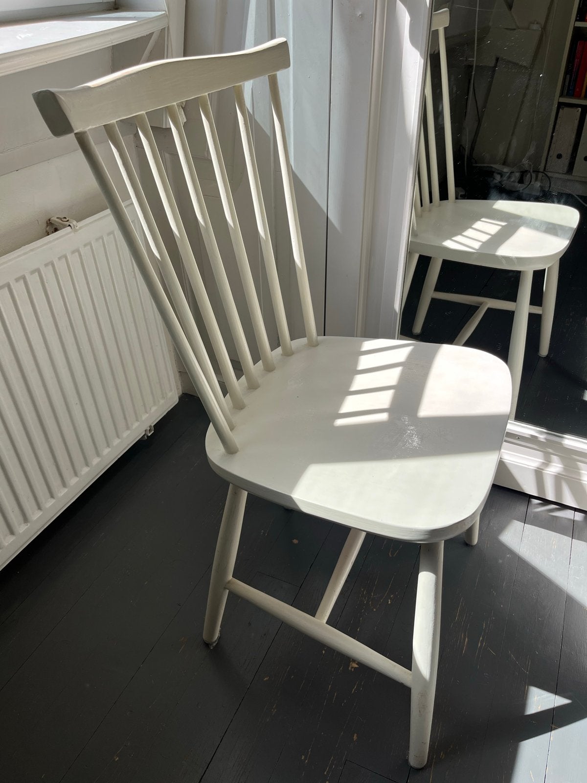 Wit houten bureau/eetkamer stoeltje met spijlen, Ophalen, Gebruikt, Wit, Eén