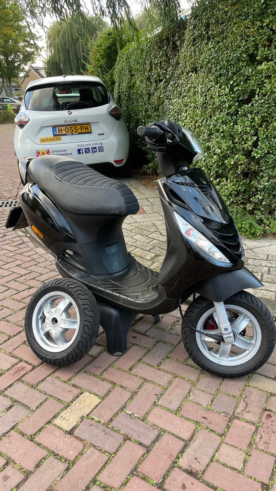 Zip 125cc LC A1 !zonder blok!, Fietsen en Brommers, Ophalen, Zo goed als nieuw, Benzine, Zip