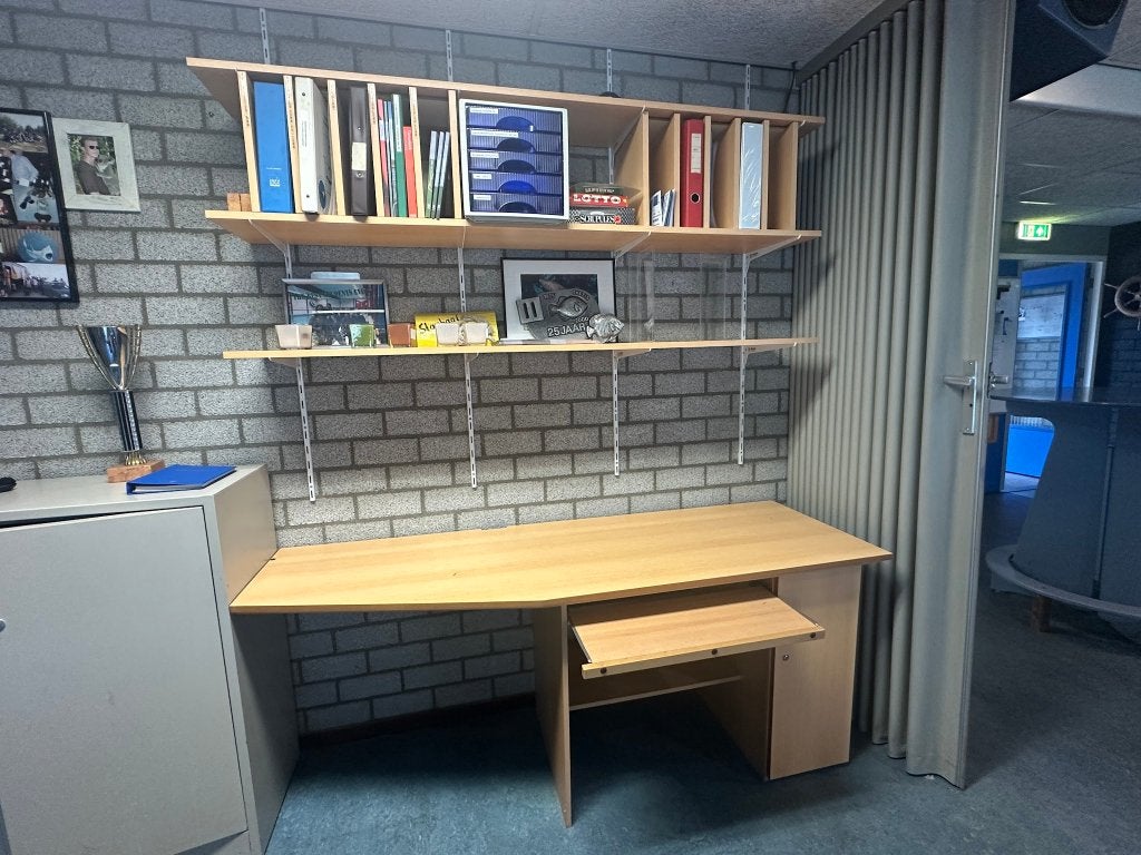 Bureau met bureauplanken, Huis en Inrichting, Ophalen, Gebruikt, Hout, Bruin