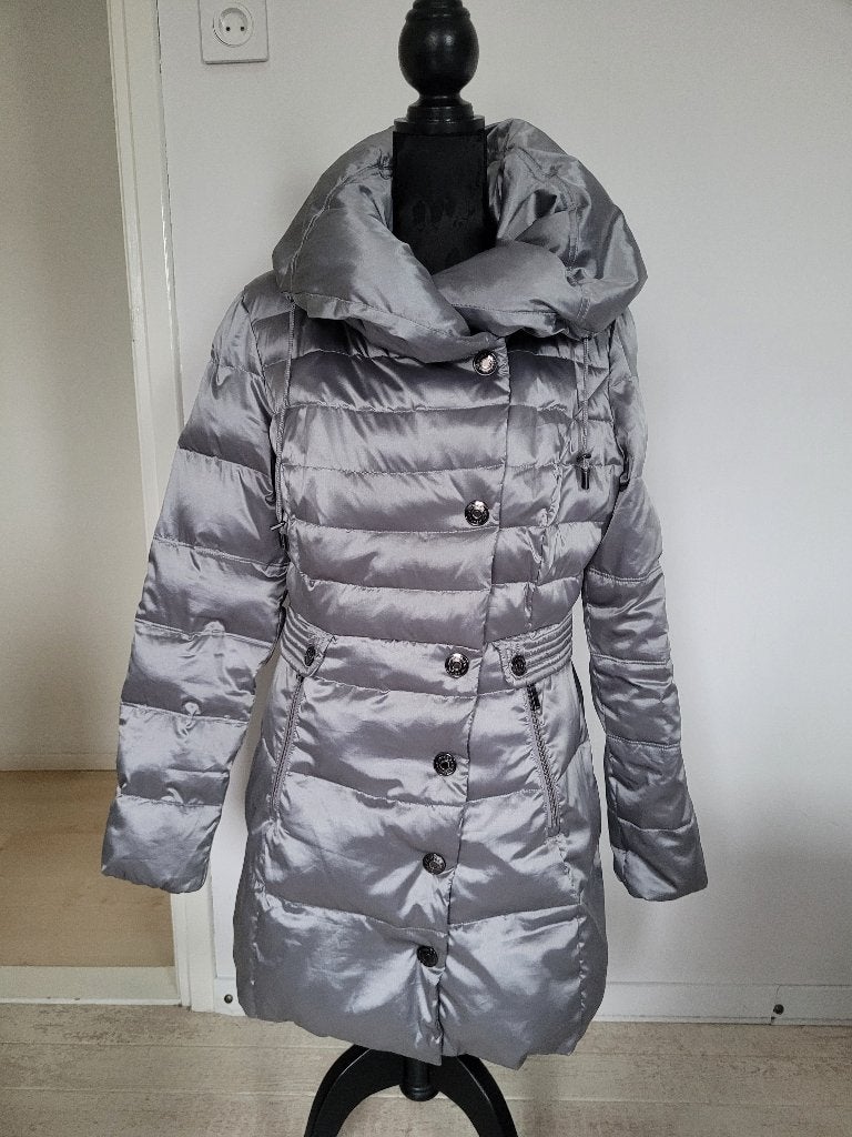 Mexx warme zilveren grijze dons jas maat 42 L izgst, Mexx, Maat 42/44 (L), Ophalen of Verzenden, Zo goed als nieuw