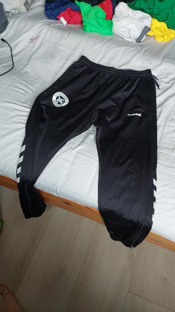 Hummel Trainingsbroek Meervogels 31 Maat L, Kleding | Heren, Sportkleding, Maat 52/54 (L), Zwart, Ophalen of Verzenden, Zo goed als nieuw