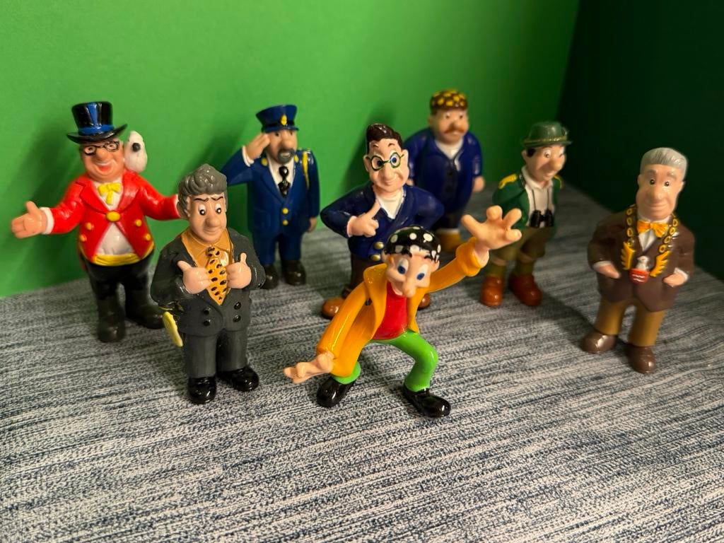 Ernst en Bobbie poppetjes (8 stuks), Ophalen of Verzenden, Zo goed als nieuw