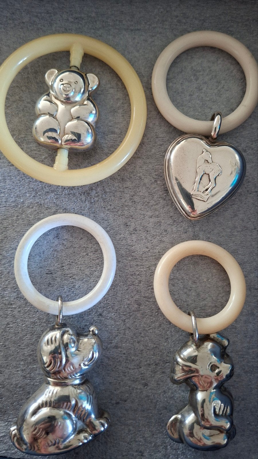 4  zilveren rammelaars., Antiek en Kunst, Curiosa en Brocante, Ophalen of Verzenden