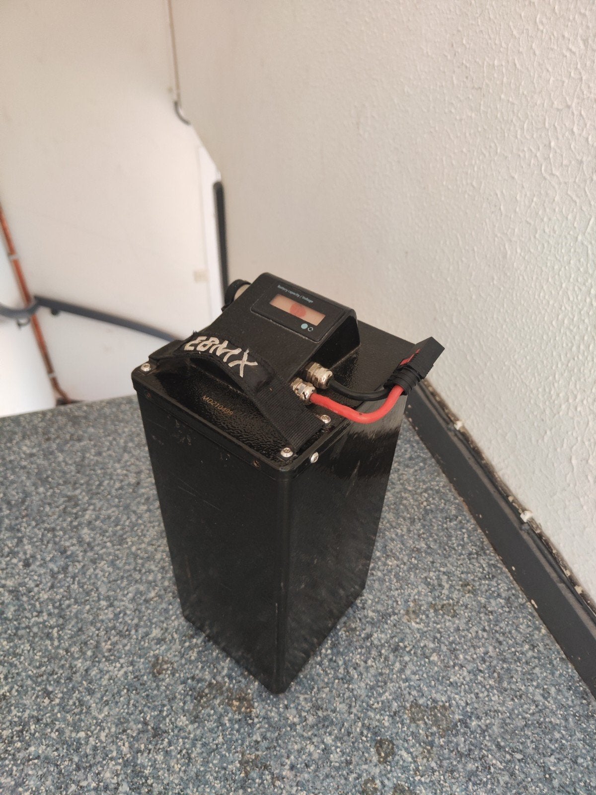 EBMX 60V 53AH 18KW Surron Accu met 10A Lader, Ophalen, Gebruikt