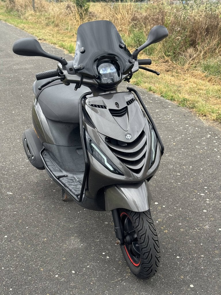 Zip SP Agaat Grijs 2021, Ophalen, Zo goed als nieuw, Overige typen, Piaggio