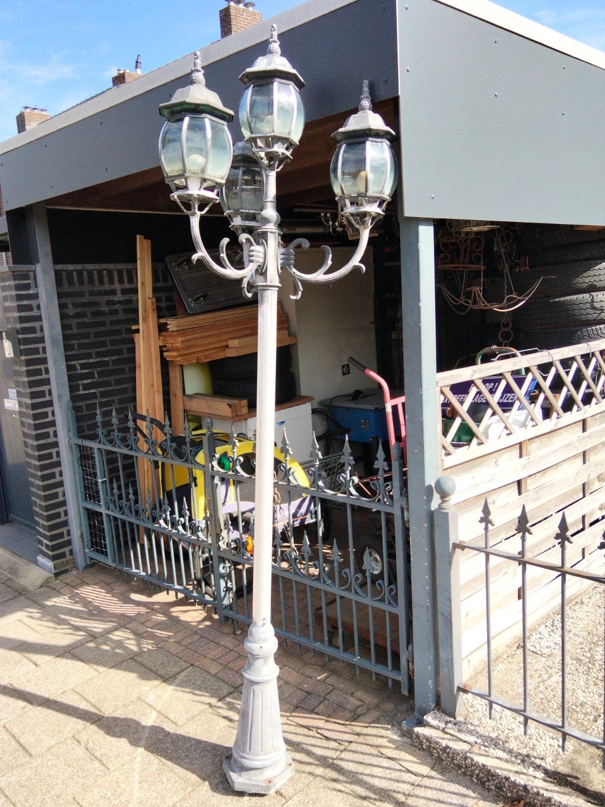 Aluminium lantaarnpaal met 4 lampen - Klassieke buitenverlic, Ophalen, Staande lamp, Aluminium, Netvoeding