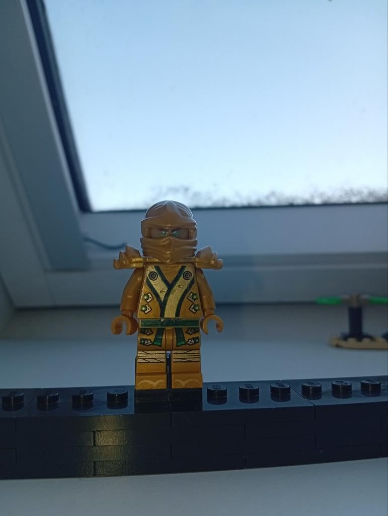 Lego Ninjago ultimate spinjitzu master lloyd, Ophalen, Lego, Zo goed als nieuw, Minifiguur