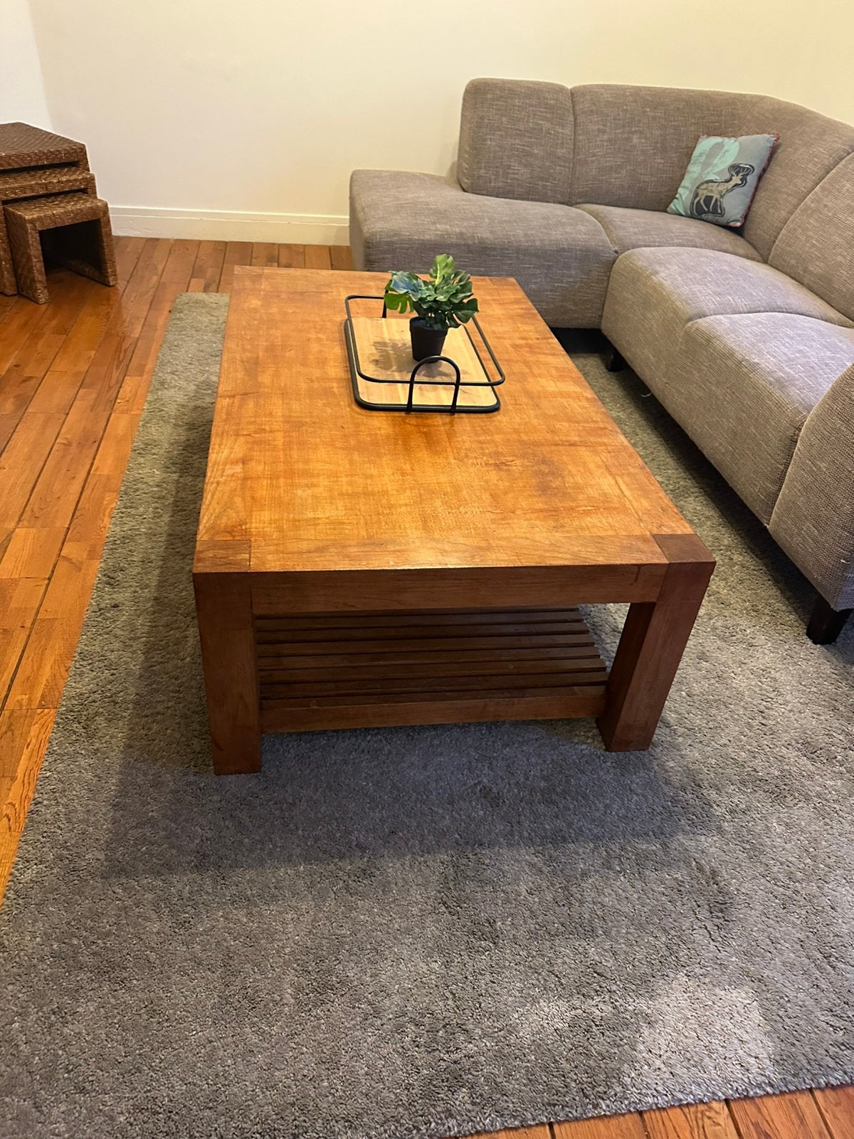 Teakhouten tafel met lectuurplank onder de tafel, Gebruikt, Teakhout, 200 cm of meer, Rechthoekig