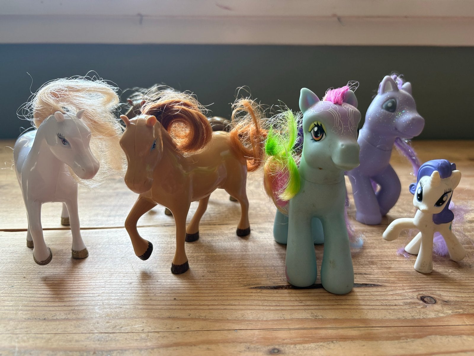 Verschillende paardjes en My Little Pony figuren, Ophalen, Gebruikt