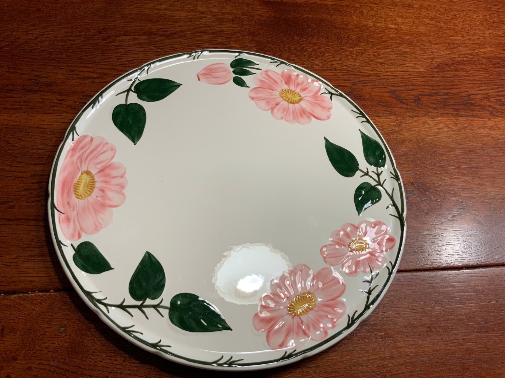 Wild - Rose Villeroy & Boch serveerschaal dim 33,5 cm nieuw, Nieuw, Ophalen of Verzenden, Schaal of Schalen, Overige stijlen