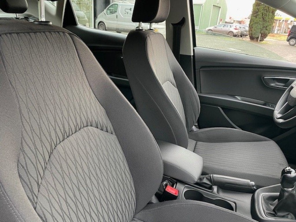 Seat LEON 1.2 TSI CLIMATCONTROL / CRUISE / ISOFIX / LM VELGE, Voorwielaandrijving, Euro 5, Gebruikt, Huisgarantie