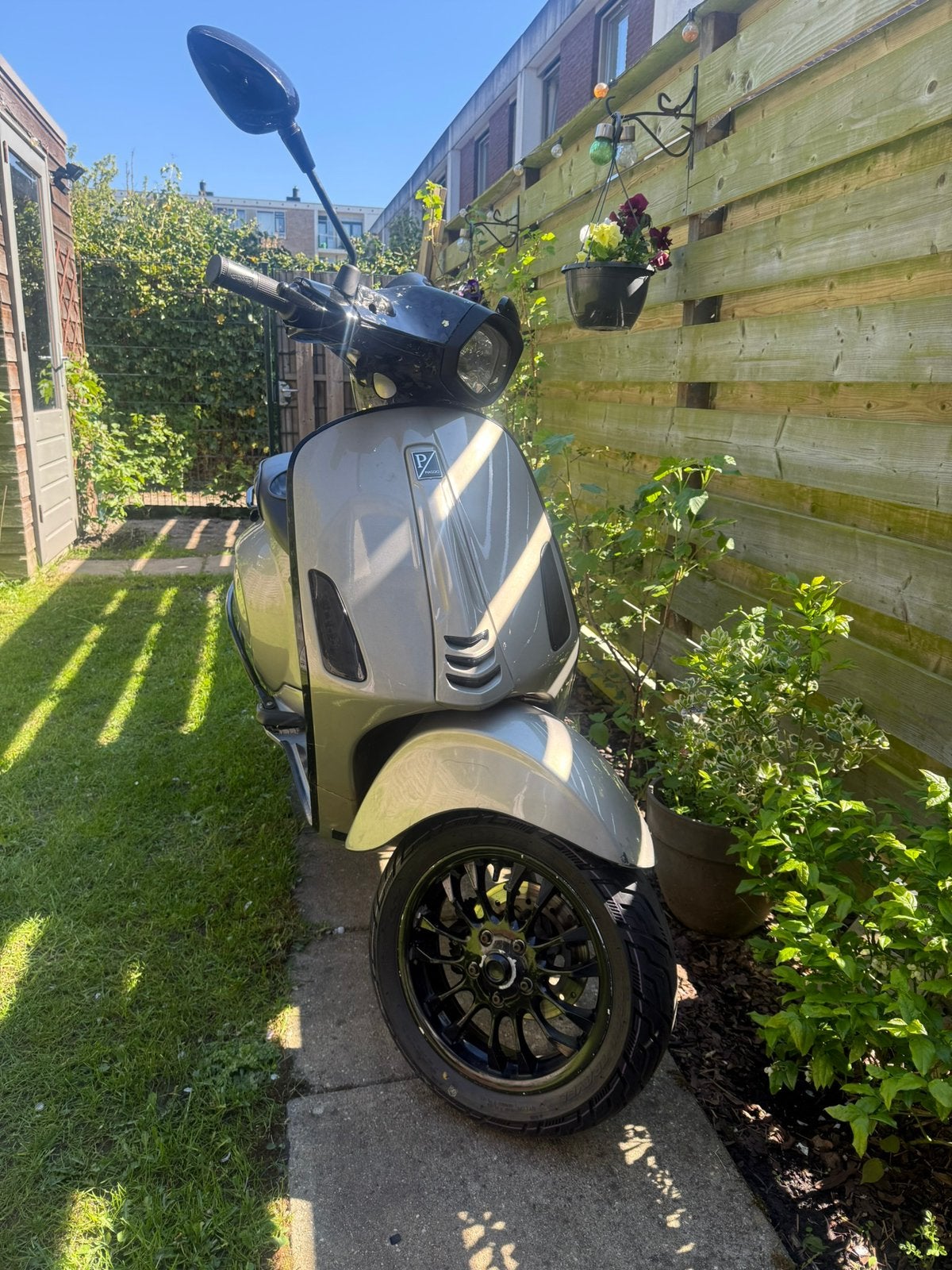 Vespa Sprint | 80cc | 4V | 2016 | Malossi | Brom | 90km/h, Fietsen en Brommers, Scooters | Vespa, Zo goed als nieuw, Overige modellen