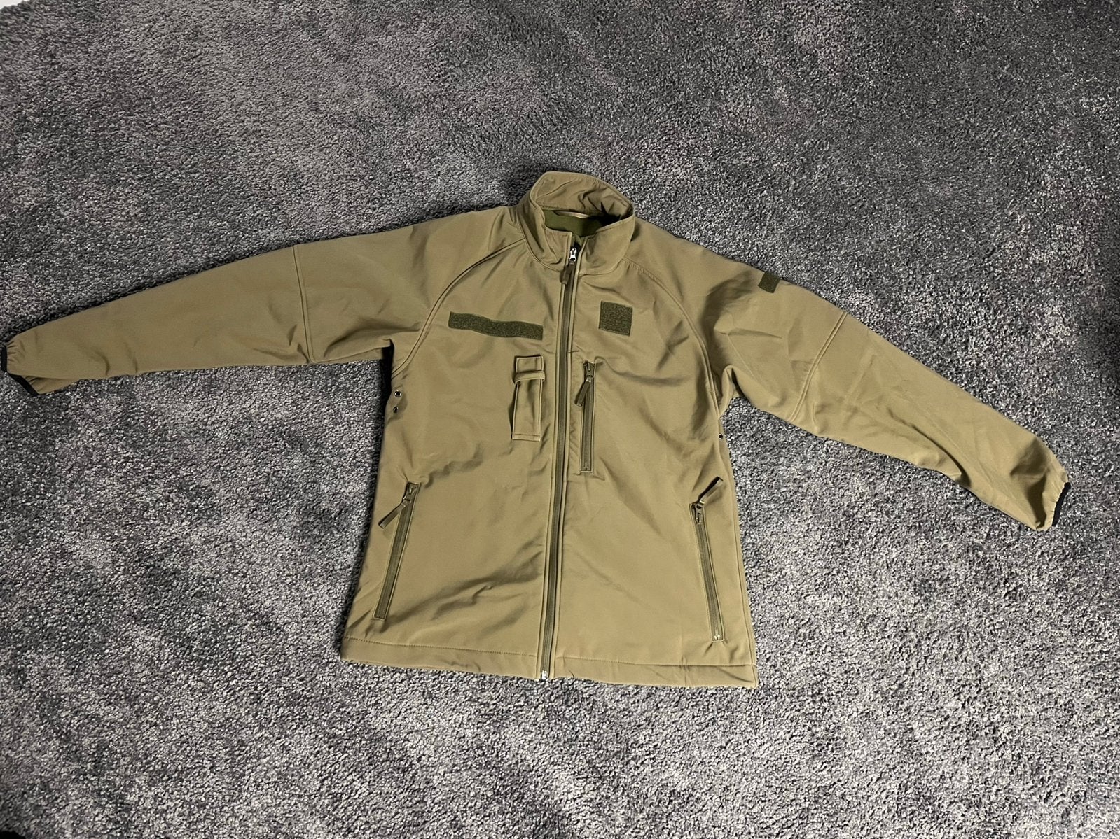 Softshell jas nederlandse leger, Verzamelen, Ophalen of Verzenden, Landmacht, Nederland, Kleding of Schoenen