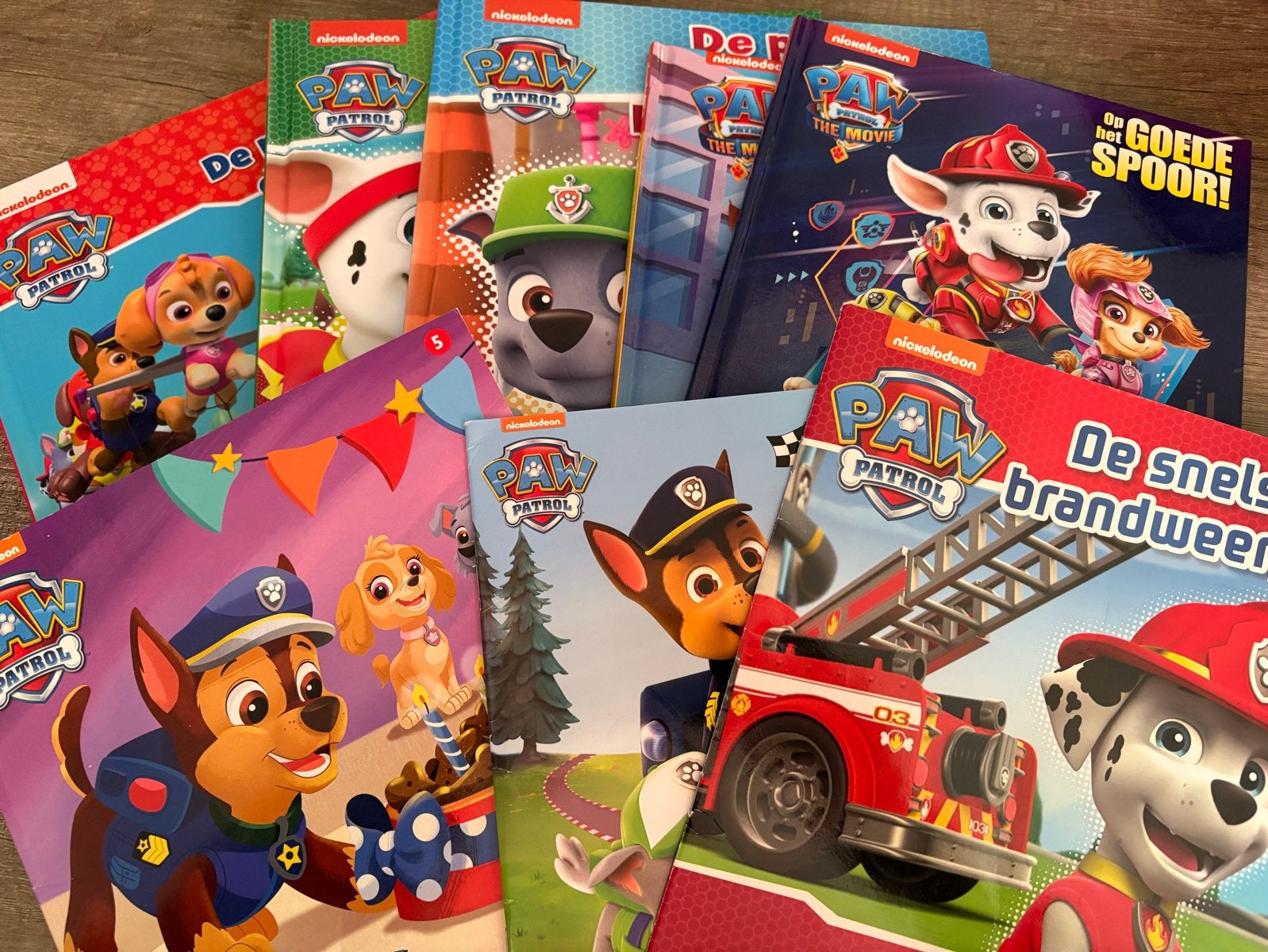 8 Paw Patrol boekjes - Nette staat, Ophalen, Zo goed als nieuw, Fictie algemeen