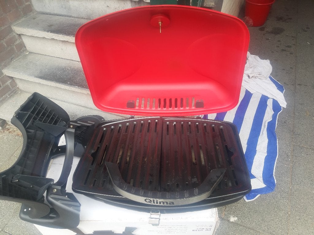 Qlima PC 1015, een draagbare barbecue gestookt op houtskool, Ophalen, Zo goed als nieuw, Qlima PC 1015,