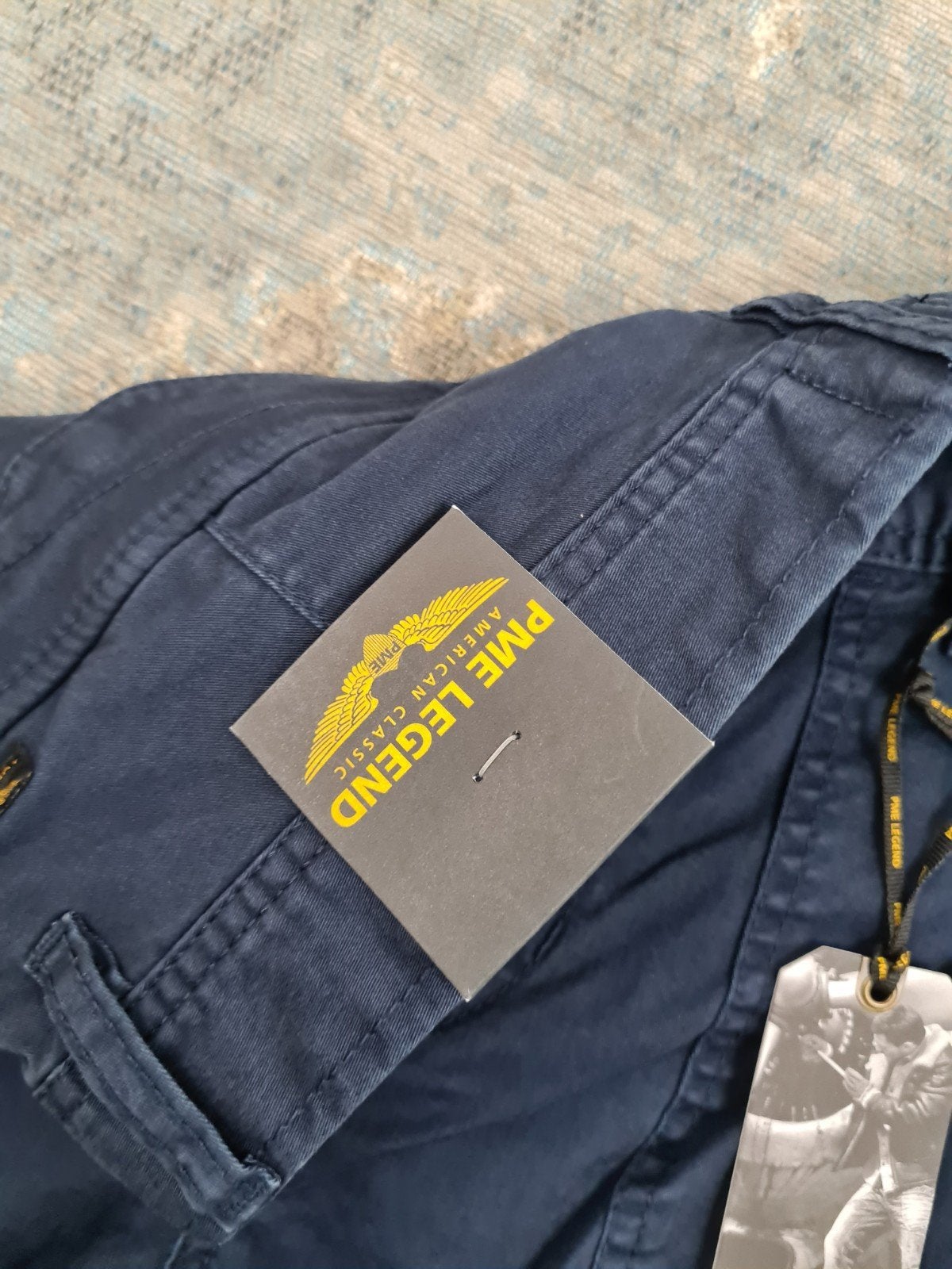 PME Cargo Shorts W31 NIEUW Bronno3132 Bronno3134 Blauw

Tail, New Yorkstraat 50, 1175 RD Lijnden, https://www.justbrands.nl/klantenservice