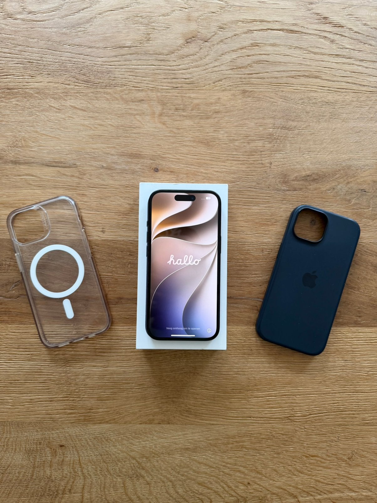 Foto 2 van Apple iPhone 15 128GB – Zwart – Zo goed als nieuw