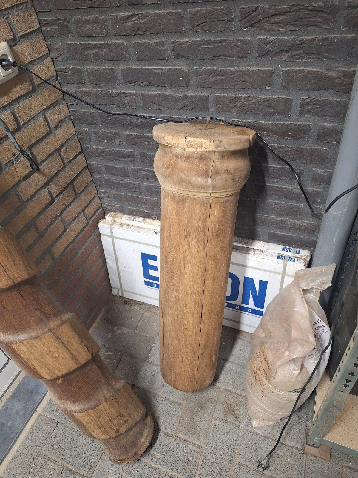 eikenhouten steun pilaar van een trap, Huis en Inrichting, Woonaccessoires | Zuilen en Pilaren, Ophalen of Verzenden, Gebruikt