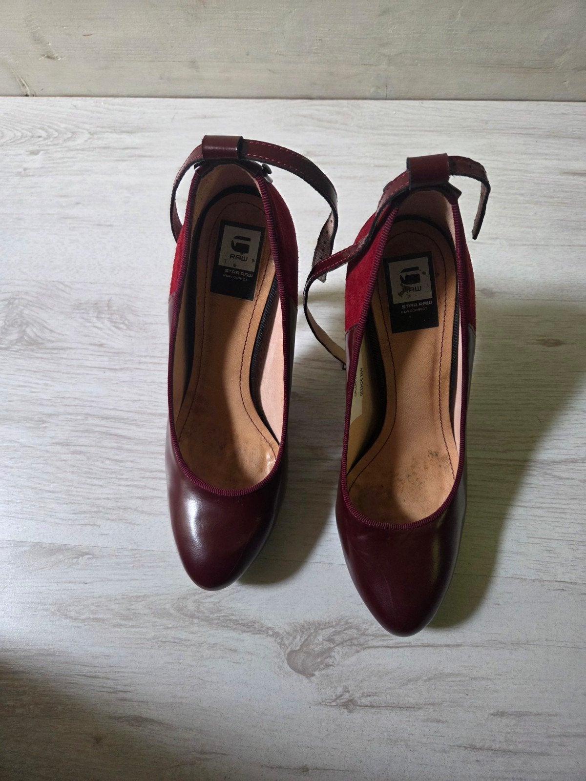 G-Star Raw bordeaux leren pumps met enkelbandje - maat 37, Pumps, Overige kleuren, Verzenden, Zo goed als nieuw