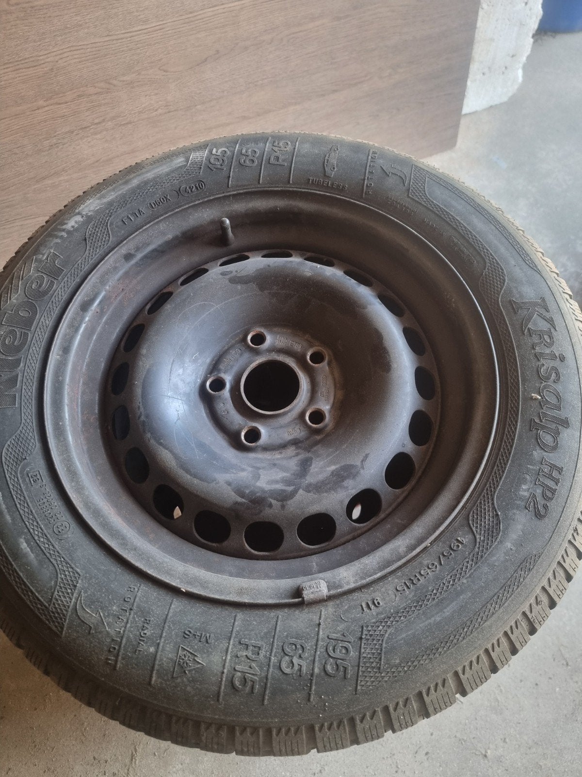 Kleber banden met stalen velgen voor VW Caddy 195/65 R15, 15 inch, Ophalen of Verzenden, 195 mm, Zomerbanden