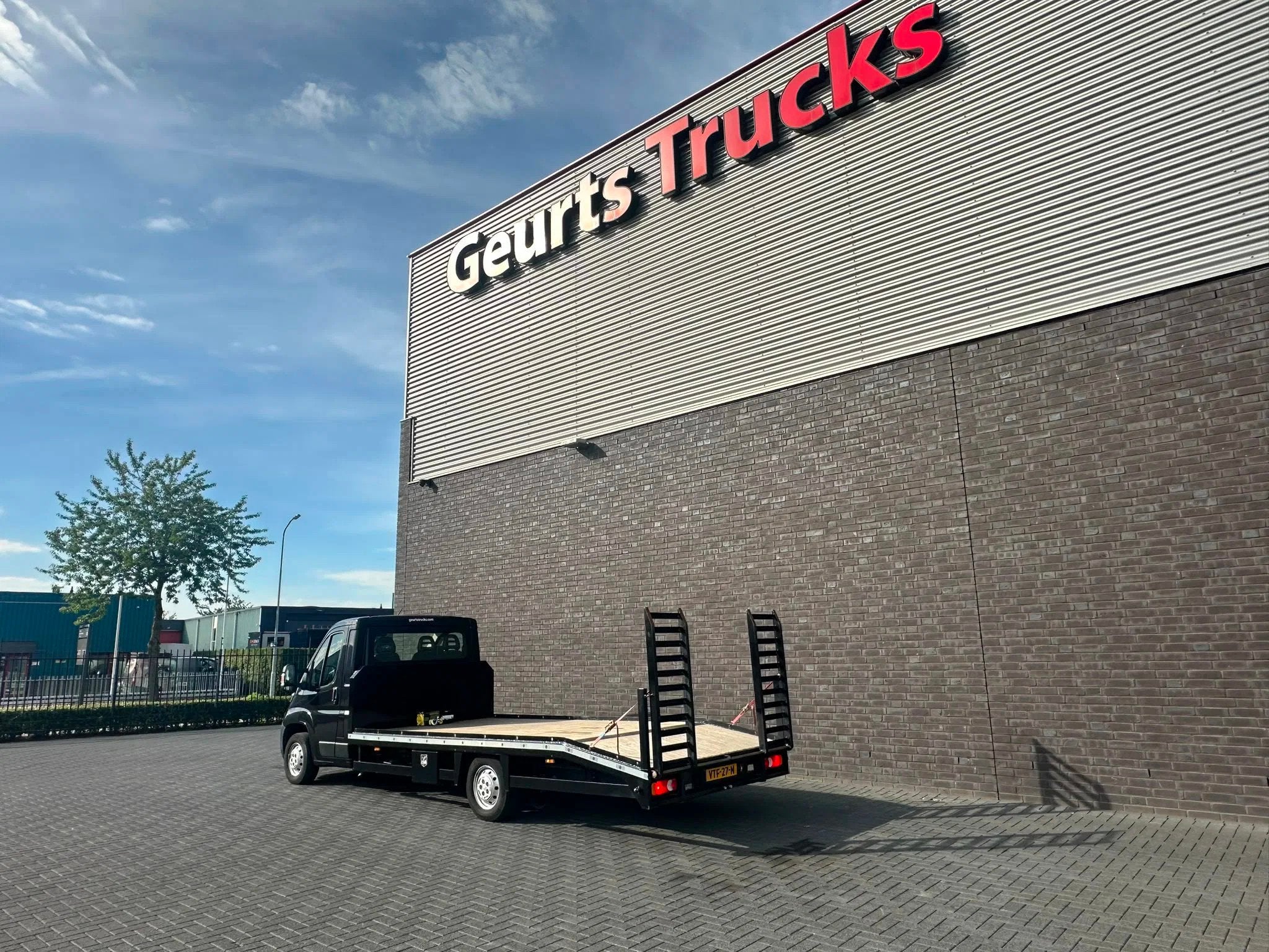 Citroën Jumper 4X2 OPRIJWAGEN/MACHINETRANSPORTE/MACHINETAXI, Overige merken, Euro 6, Zwart, Bedrijf