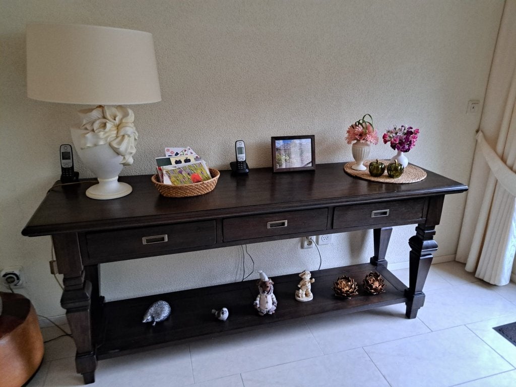 Sidetable met 3 lades, Ophalen, 100 tot 150 cm, Zo goed als nieuw, 25 tot 50 cm