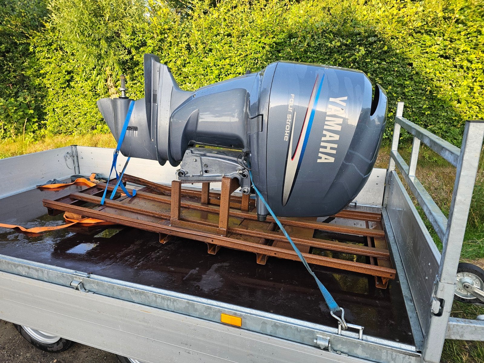 Bok pallet buitenboordmotor 20/300 pk, Watersport en Boten, Ophalen of Verzenden, Motor en Techniek