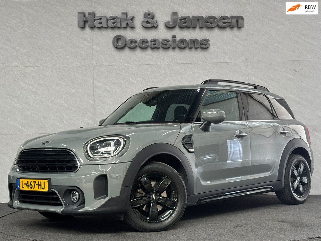 Mini Mini Countryman 1.5 One Business Edition Automaat Carpl, Auto's, Mini, 745 kg, Gebruikt, Euro 6, Countryman