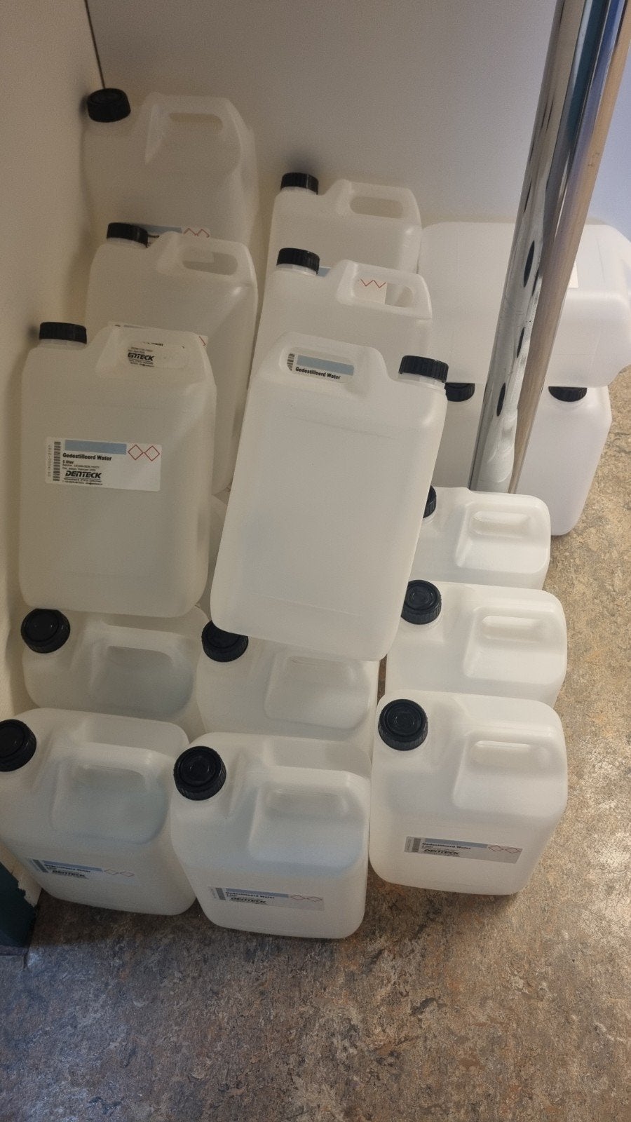 25x schone jerrycan 5 liter, Tuin en Terras, Regentonnen, Minder dan 75 liter, Ophalen