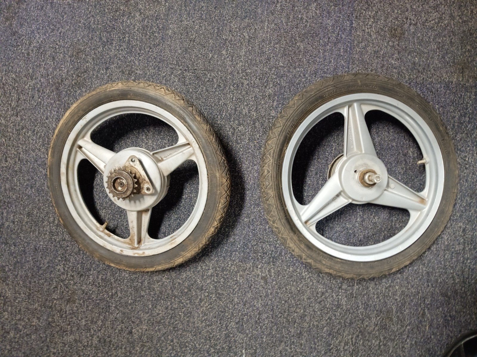 Vespa/Piaggio Grillo velgen, Ophalen of Verzenden, Gebruikt, Overige typen, Vespa/piaggio