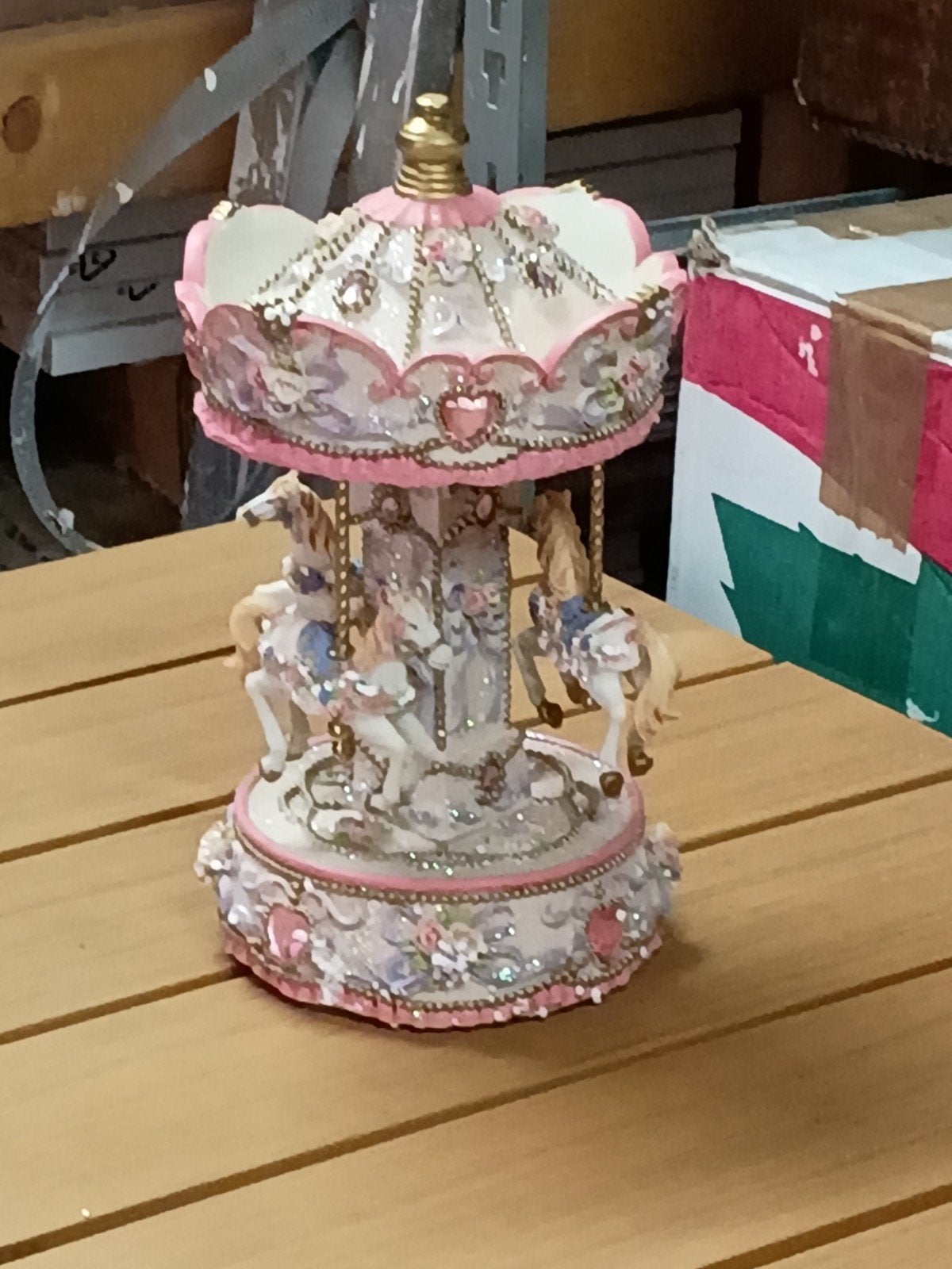 Muziekdoos Carrousel met Paardjes - Roze en Wit, Ophalen
