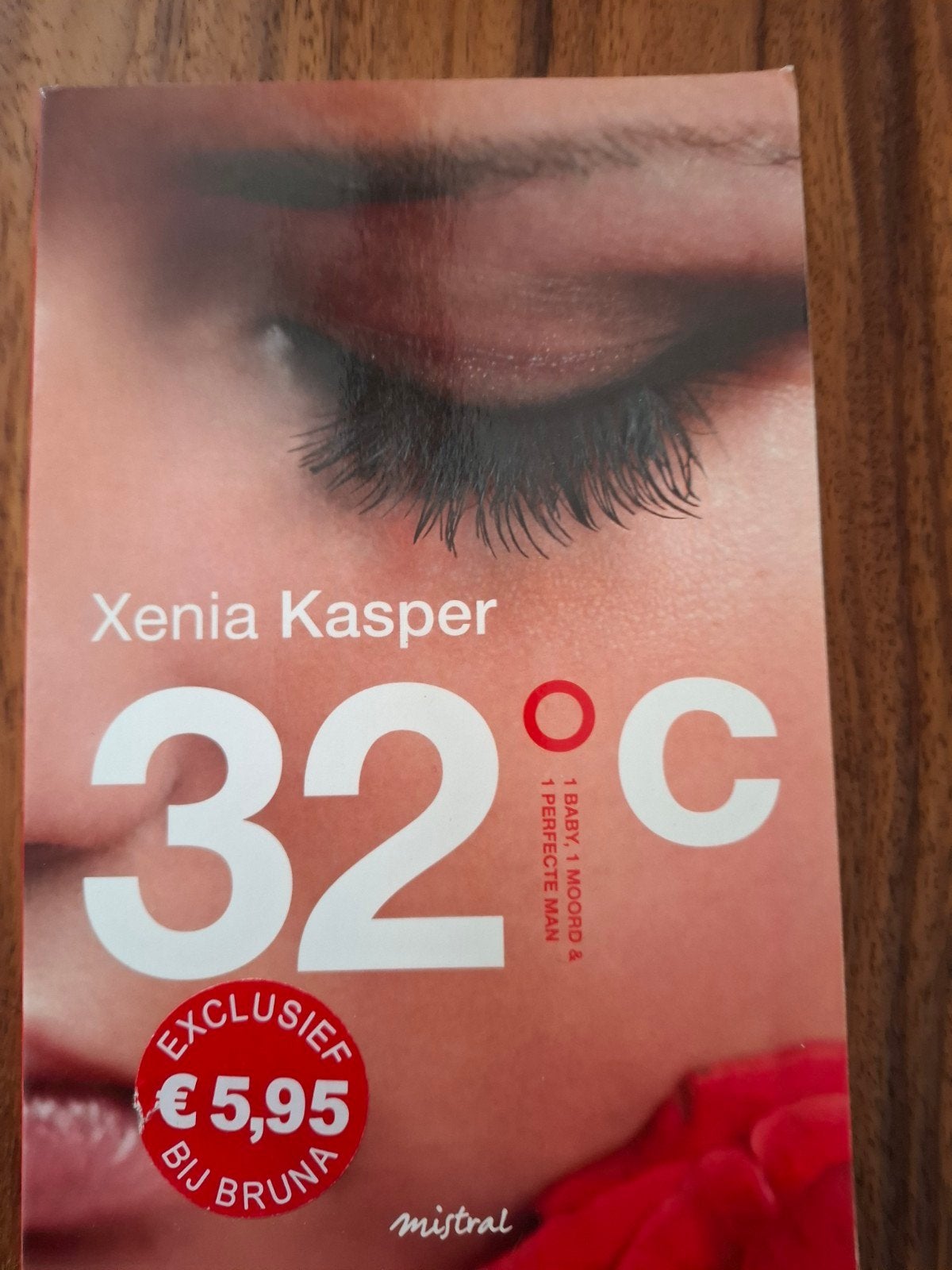 Xenia Kasper - 32C, Ophalen of Verzenden, Zo goed als nieuw, Xenia Kasper