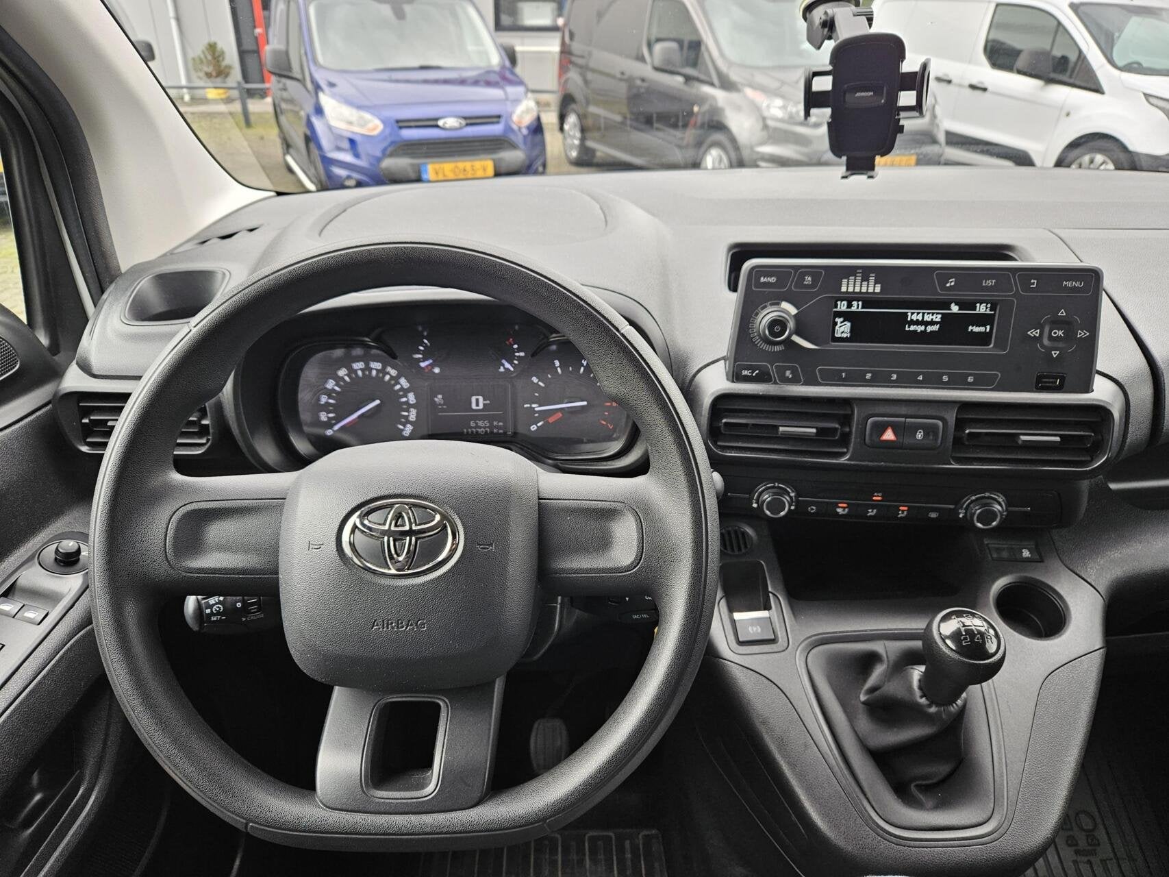 Toyota PROACE CITY 1.5 D-4D Airco Cruise LM-velgen Trekhaak, Voorwielaandrijving, Gebruikt, 4 cilinders, Lichtsensor