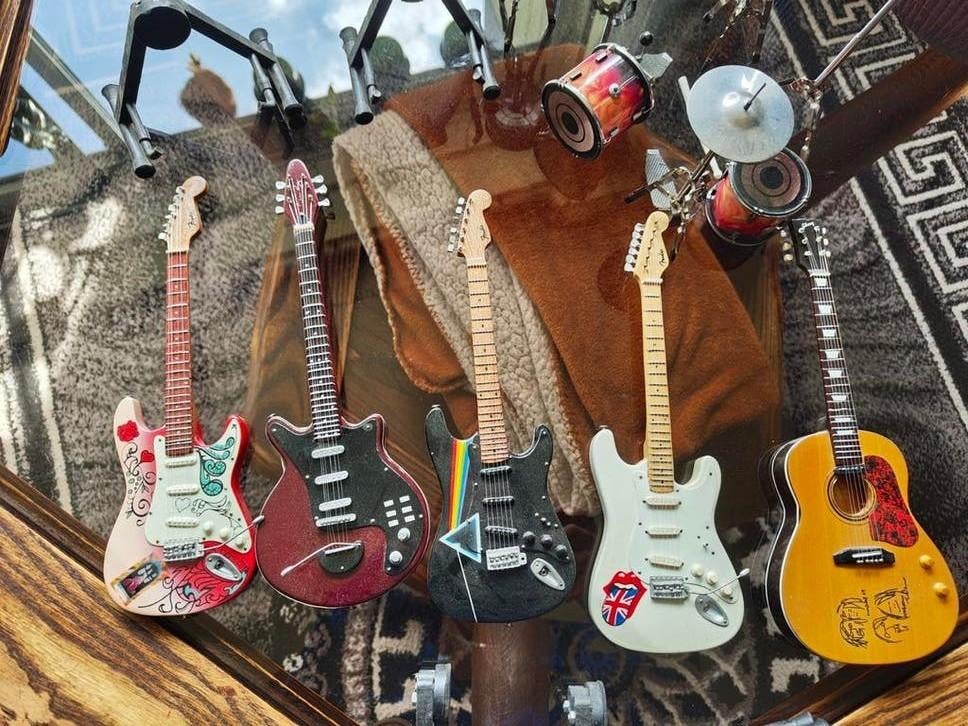Originele Miniatuur Gitaren: Jimi Hendrix, Queen, Pink Floyd, Ophalen of Verzenden