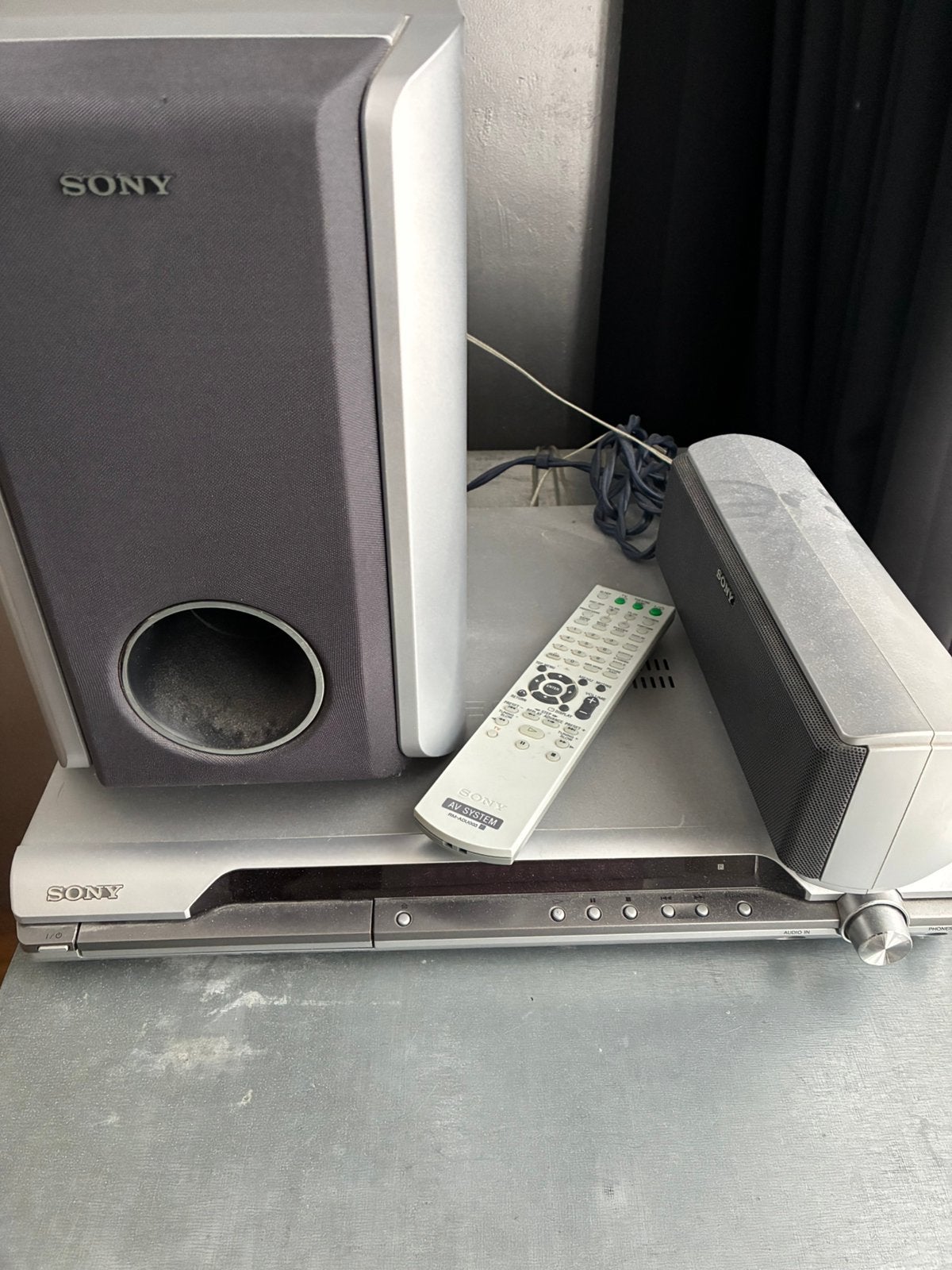 Versterker, basbox, centrum speaker, Ophalen, 70 watt of meer, Zo goed als nieuw, 5.1-systeem