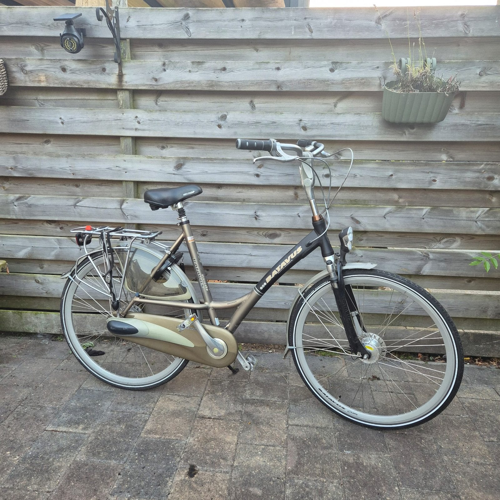 Batavus staccato damesfiets, Versnellingen, Batavus, Zo goed als nieuw, 56 cm of meer