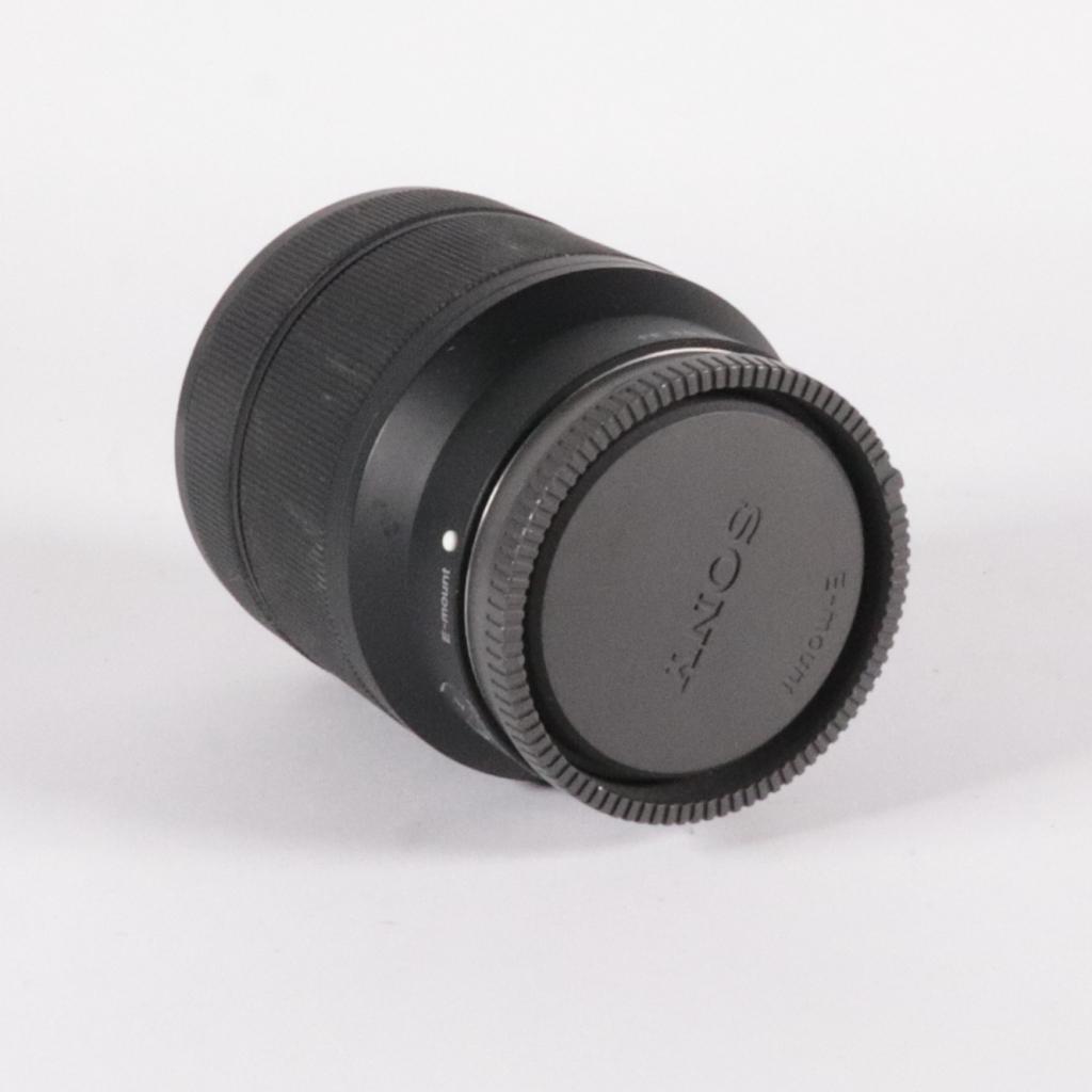 SONY FE 3.5-5.6/28-70 OSS Lens - Nette Staat, Sony, Gebruikt, Support@sony.com, 1-7-1 Konan, Minato-ku
Tokyo 108-0075
Japan