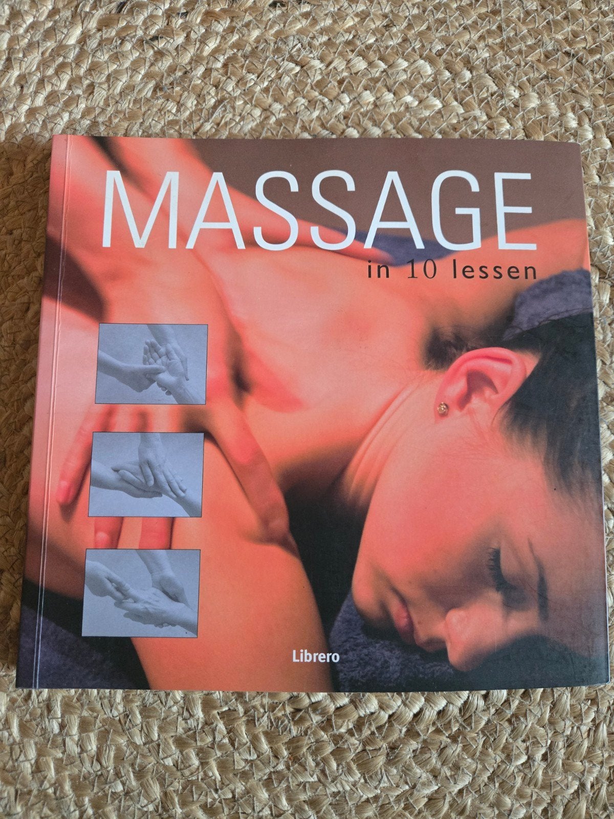 Massage in 10 lessen - Leer massagetechnieken, Ophalen of Verzenden, Zo goed als nieuw, Gezondheid en Conditie, Librero
