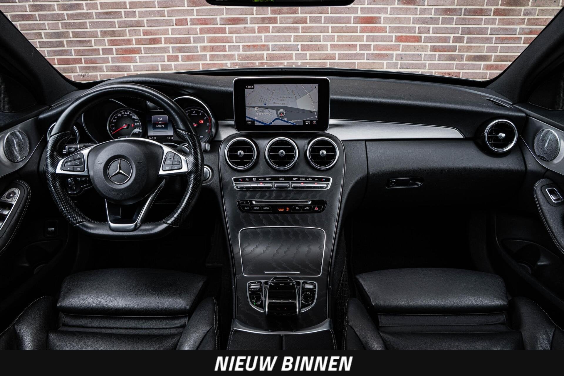 Mercedes-Benz C-klasse 180 AMG Night Edition | Panoramadak |, Auto's, Automaat, Bedrijf, Sedan, Verwarmde buitenspiegels